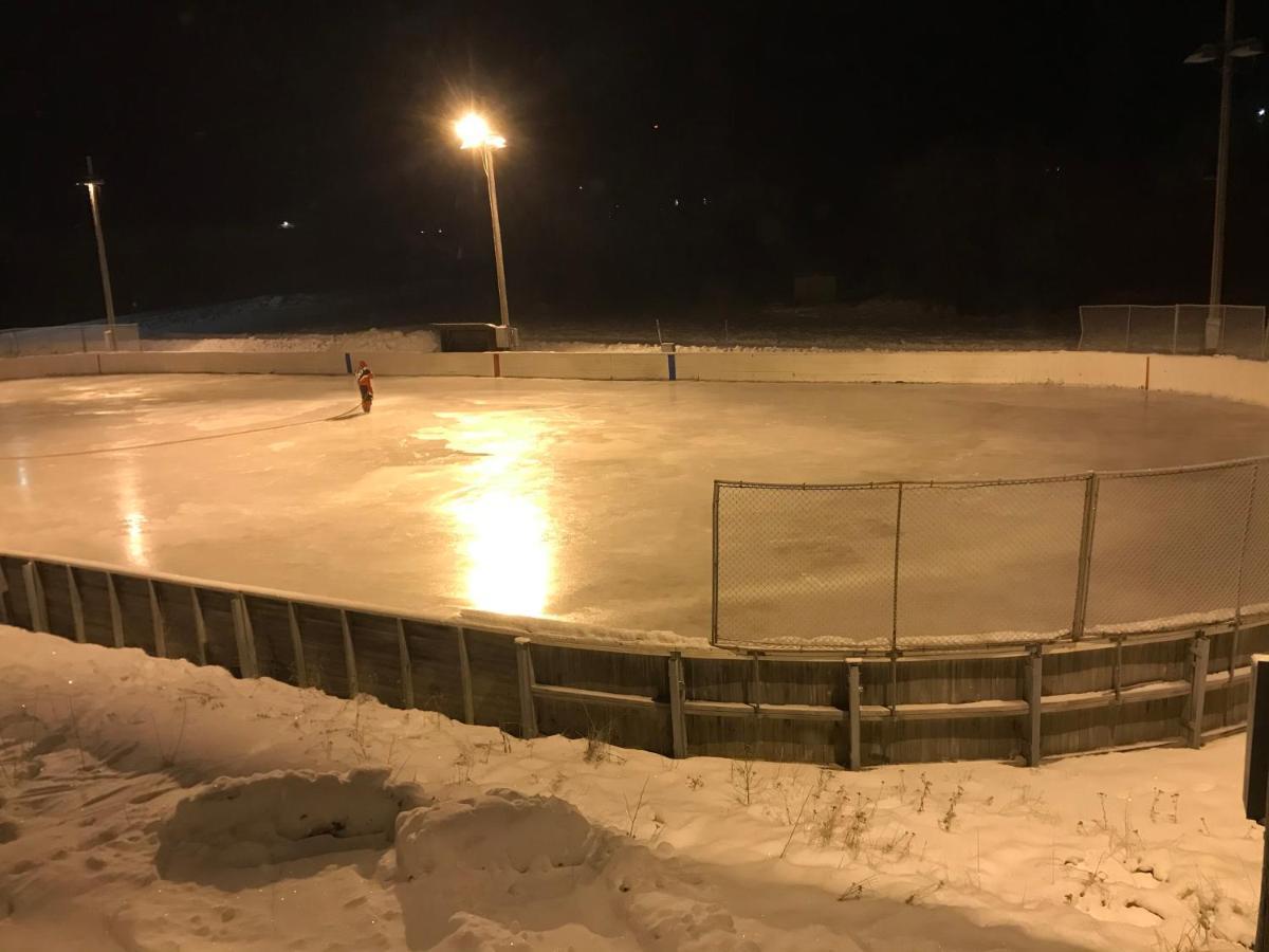 Asens Vandrarhem Uvboet Älvdalen Kültér fotó